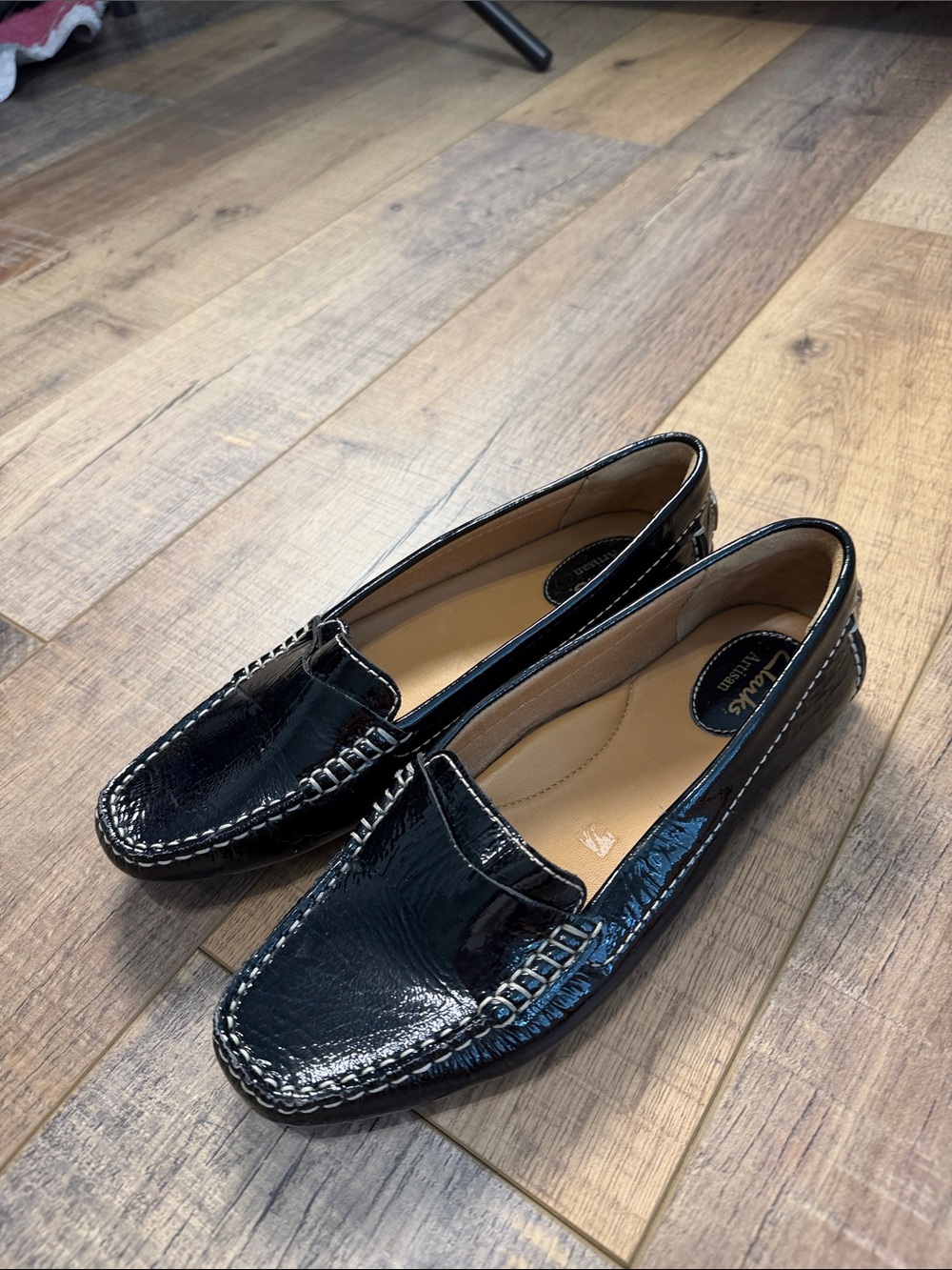 Clarks Artisan Women's Black Patent Leather Moccasin Loafers Shoes Size 8